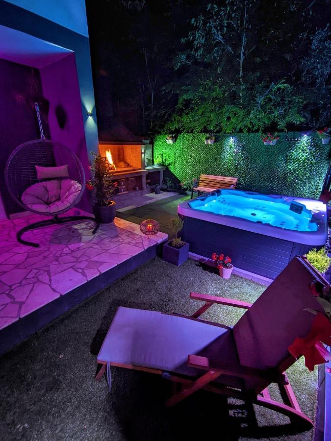 Atrium Apartment オレビック エクステリア 写真